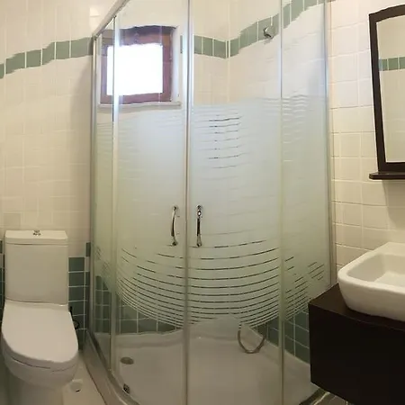 Dervi̇shan Health Club بيت ضيافة *