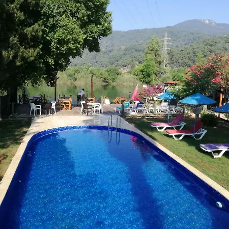 Dervi̇shan Health Club