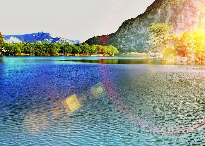 Dervi̇shan Health Club 招待所 *