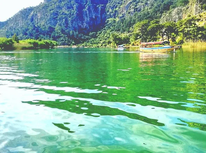 Dervi̇shan Health Club